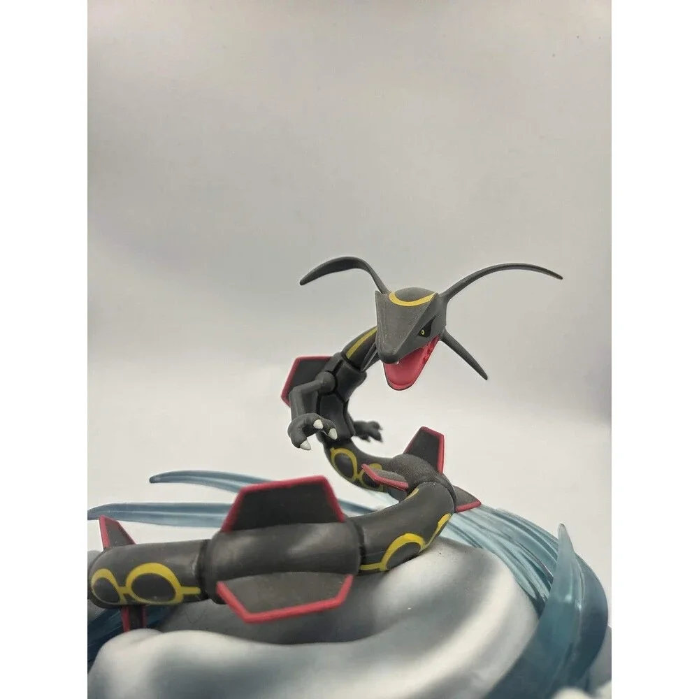 Pokemon Shiny Rayquaza Figure Hidden Fates Premium Card Holder - Loose